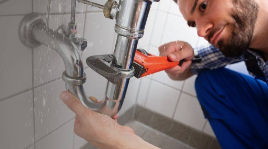 Local tankless water heater installation in Lakeland, FL